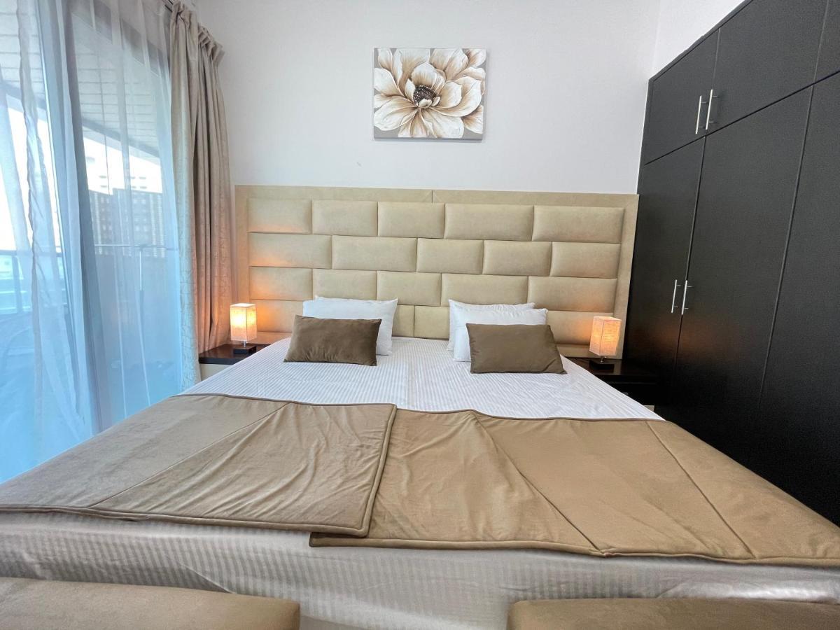 Private Gorgeous Room With Marina View With Shared Kitchen In Shared Apartment Dubai Buitenkant foto