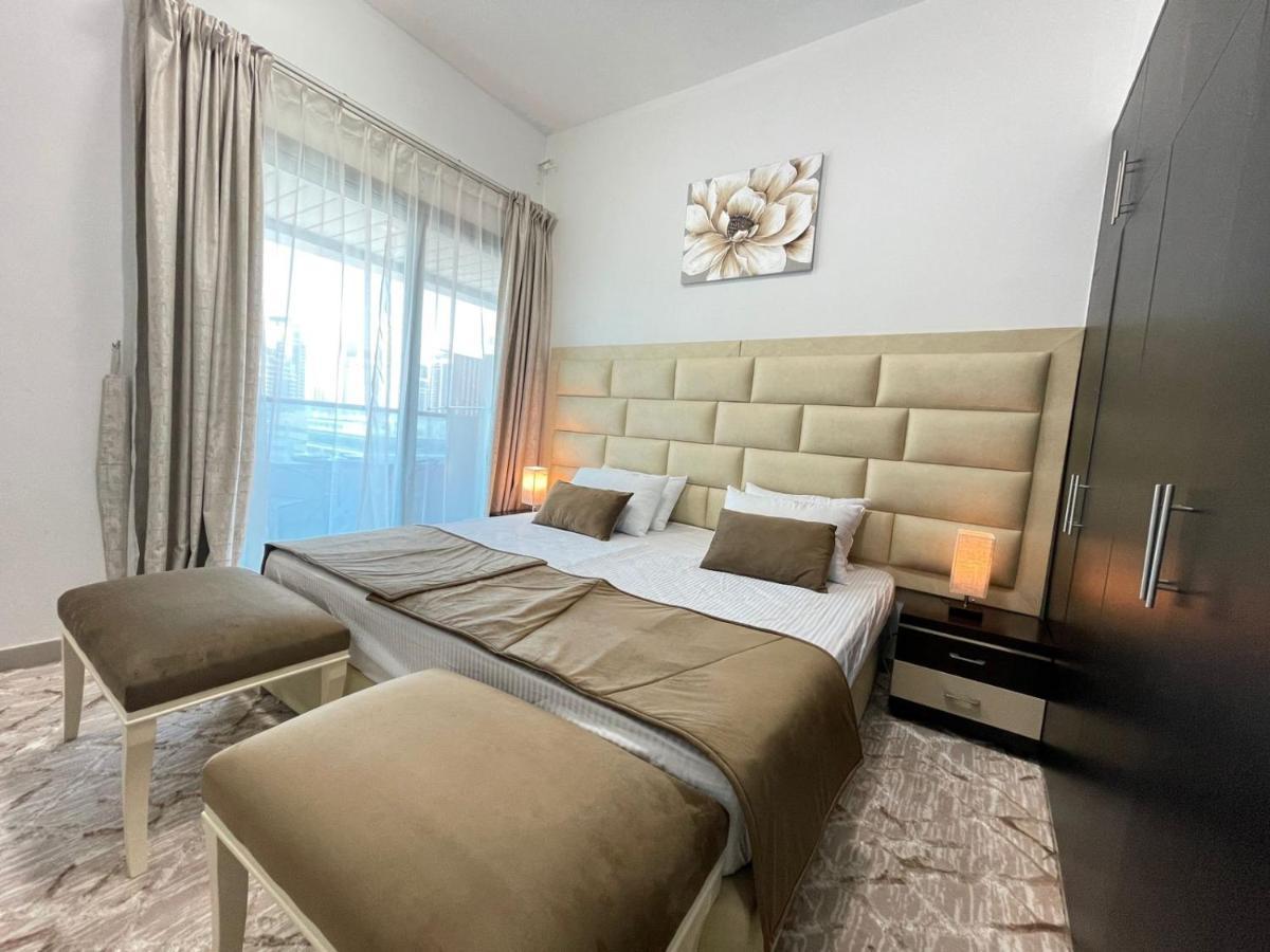Private Gorgeous Room With Marina View With Shared Kitchen In Shared Apartment Dubai Buitenkant foto