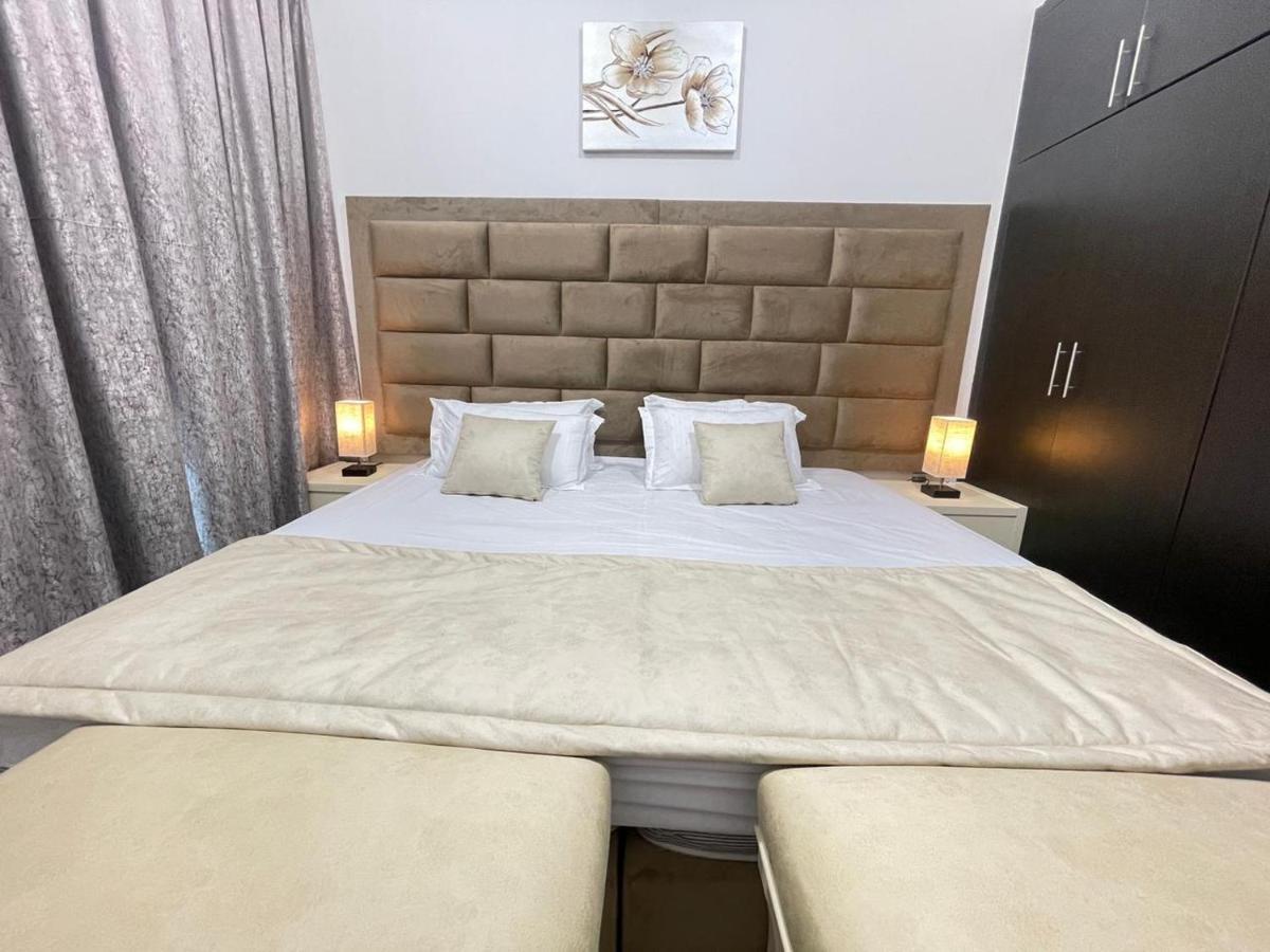 Private Gorgeous Room With Marina View With Shared Kitchen In Shared Apartment Dubai Buitenkant foto