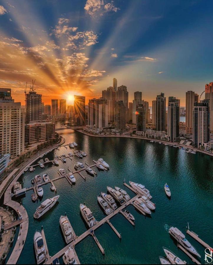 Private Gorgeous Room With Marina View With Shared Kitchen In Shared Apartment Dubai Buitenkant foto