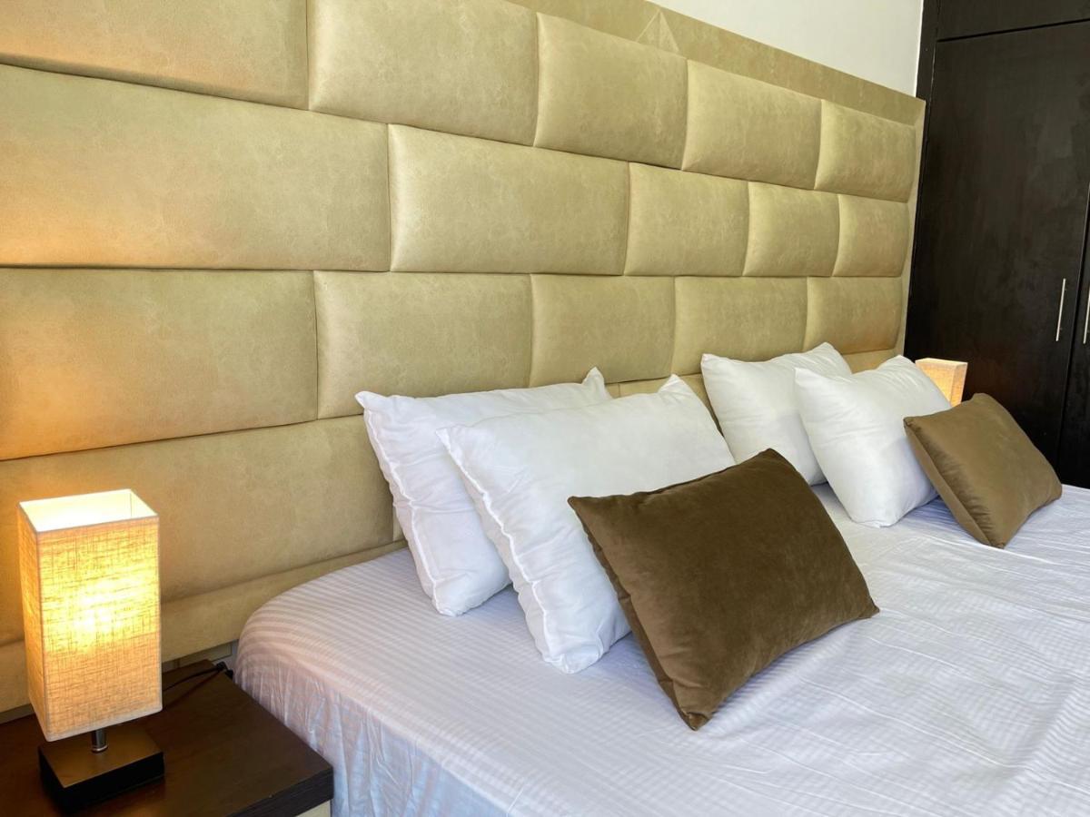 Private Gorgeous Room With Marina View With Shared Kitchen In Shared Apartment Dubai Buitenkant foto