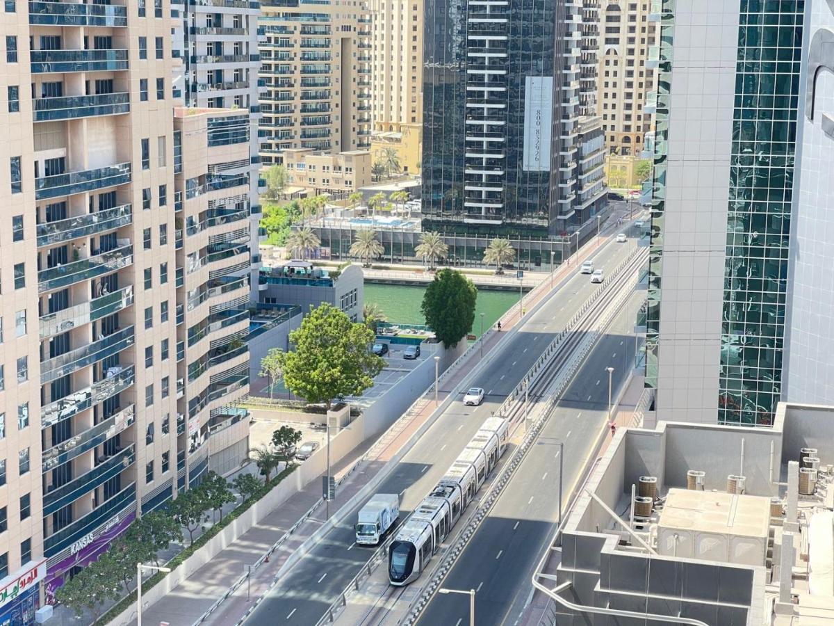 Private Gorgeous Room With Marina View With Shared Kitchen In Shared Apartment Dubai Buitenkant foto